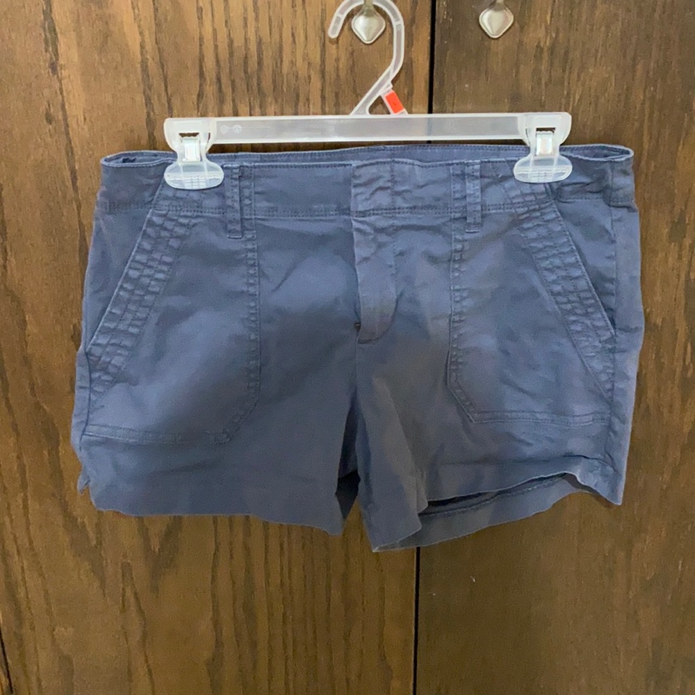 Like new old navy chino shorts